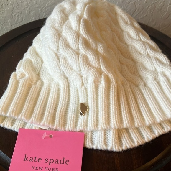 Kate Spade: French Cream Cable Knit Beanie/Hat - Picture 6 of 16